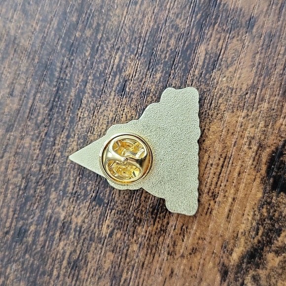 He/Him pronoun Enamel Pin - Picture 3 of 3